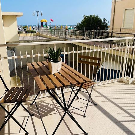 Appartamento Cima - Vista Mare, 3 Camere, Wifi, Family Apartment Lido di Jesolo Exterior foto