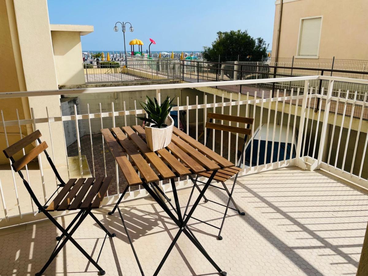 Appartamento Cima - Vista Mare, 3 Camere, Wifi, Family Apartment Lido di Jesolo Exterior foto